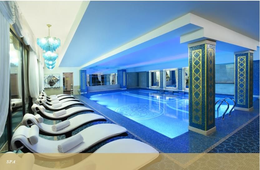 Ambassadori Hotel