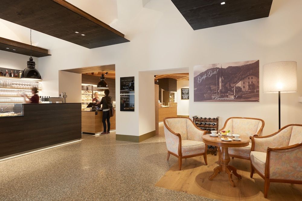 Historic Guesthouse BIRCHER