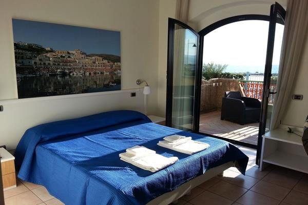 Hotel Tirreno