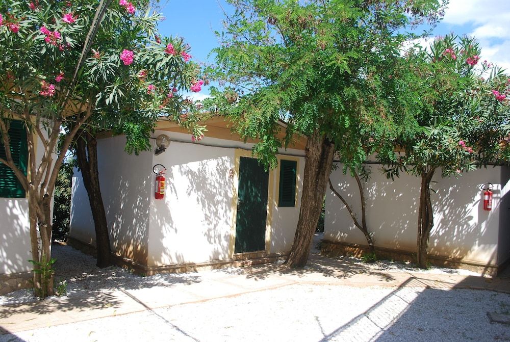 Camping Villaggio Saline