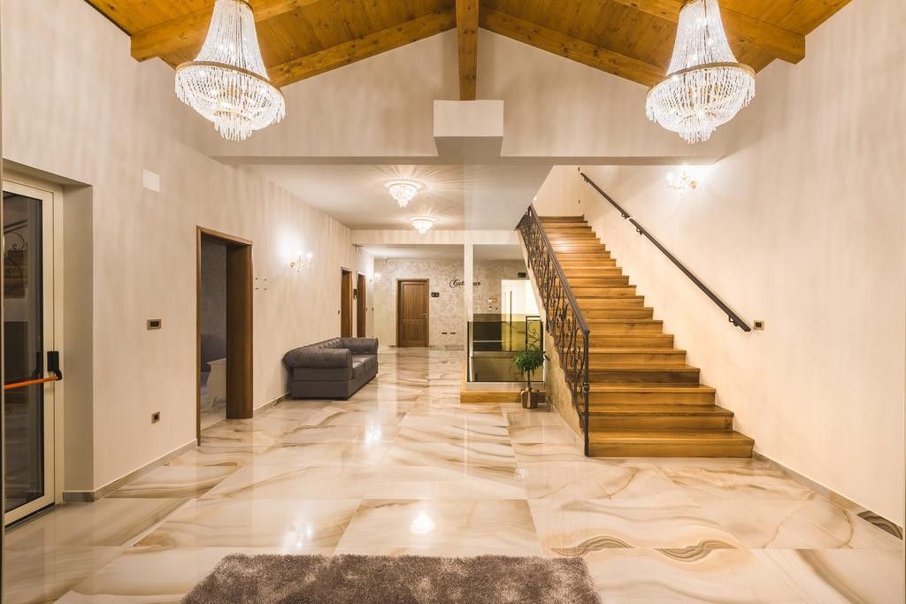 Wine Residence Cattunar
