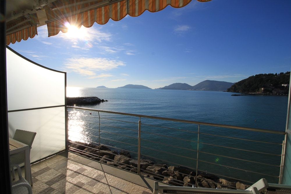 Hotel San Terenzo