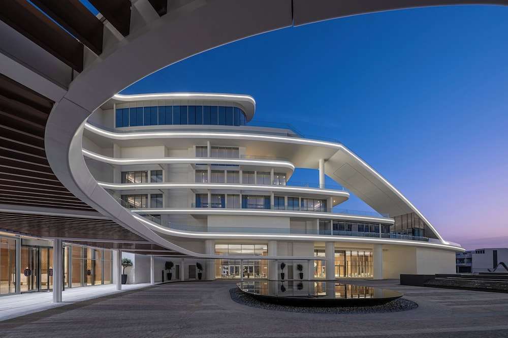 Tivoli La Vie Muscat Hotel & Residences