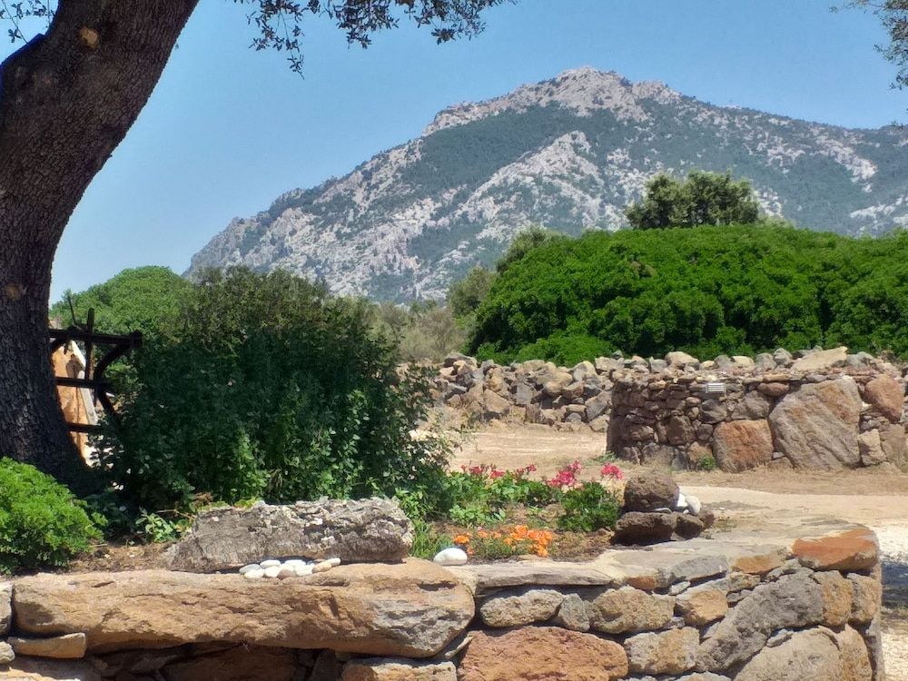 Agriturismo Conca' E Janas
