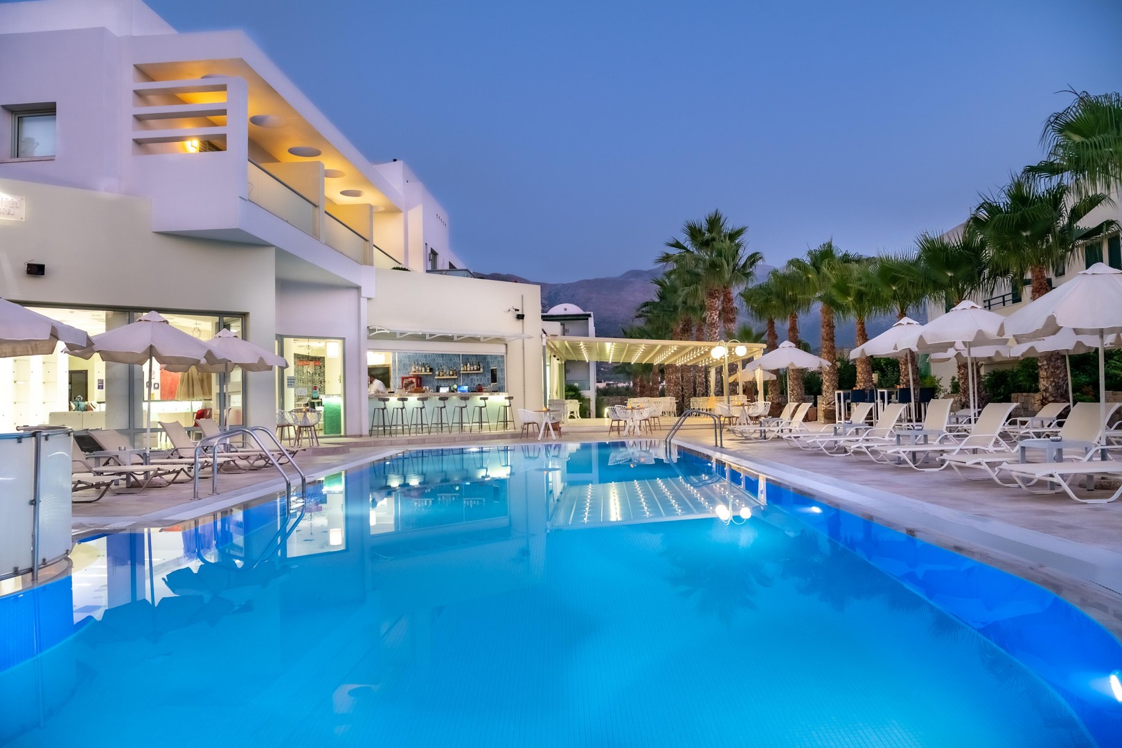 Angela Suites Boutique Hotel