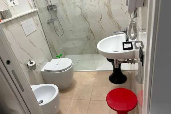 Glave Rooms