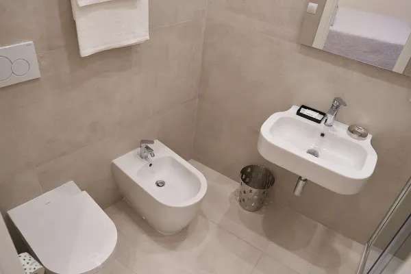 Glave Rooms