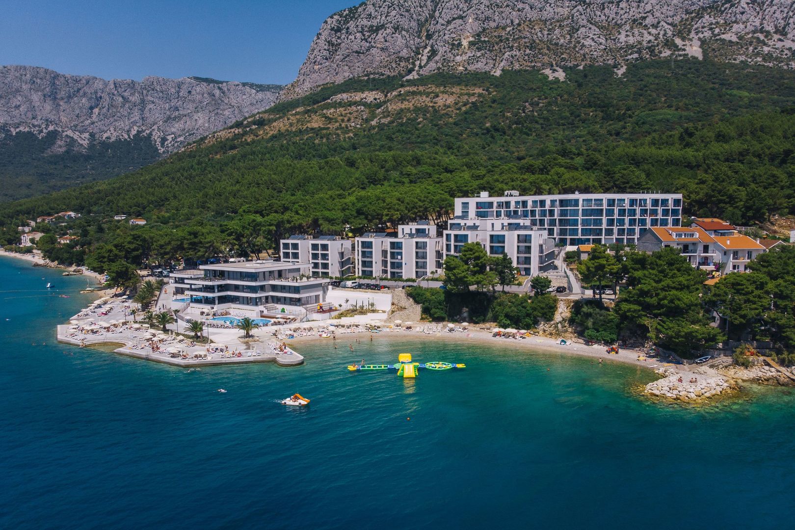 Morenia Beach Resort