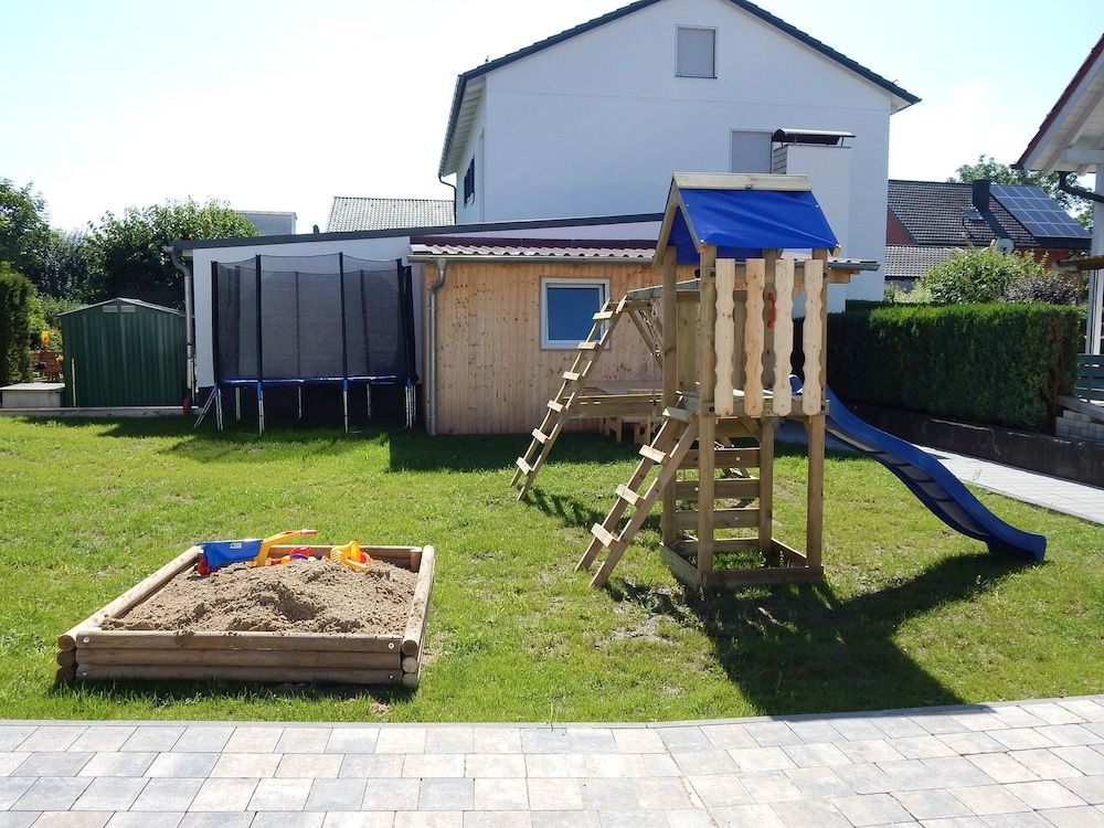 Holzblockhaus Stark