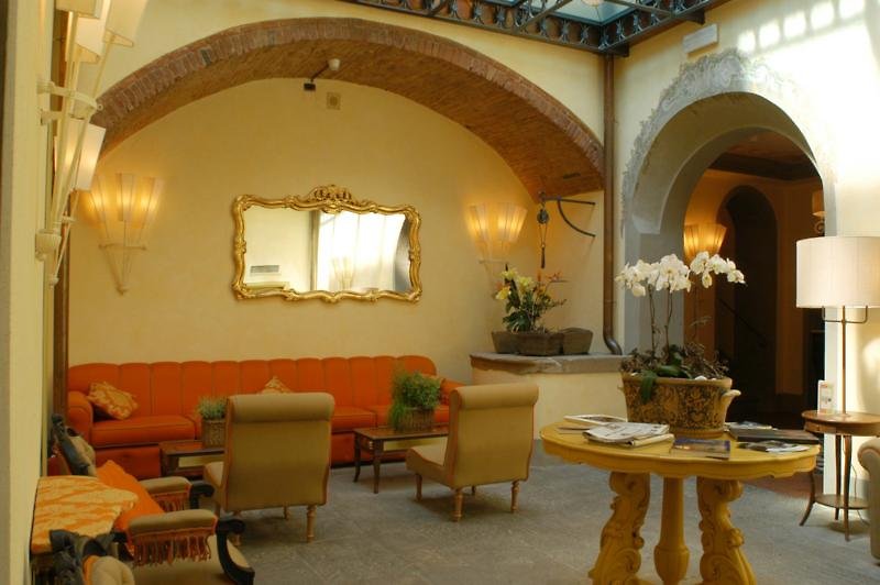 UNAHOTELS Palazzo Mannaioni Toscana