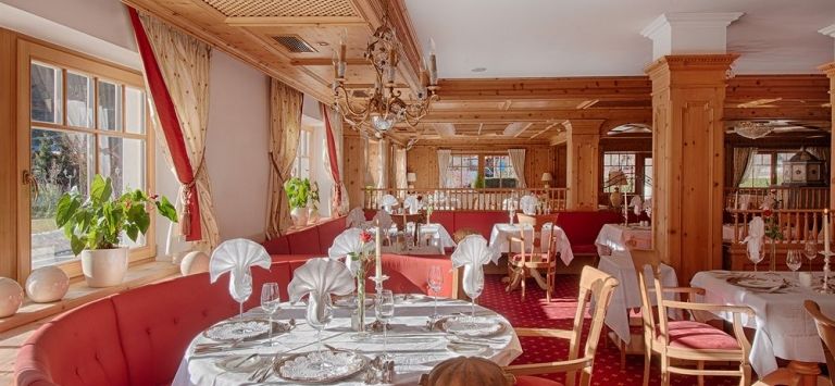 Alpenpalace Luxury Hideaway & Spa Retreat