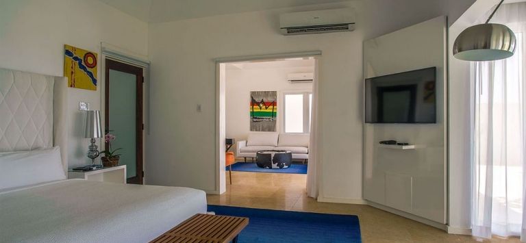 Trident Hotel