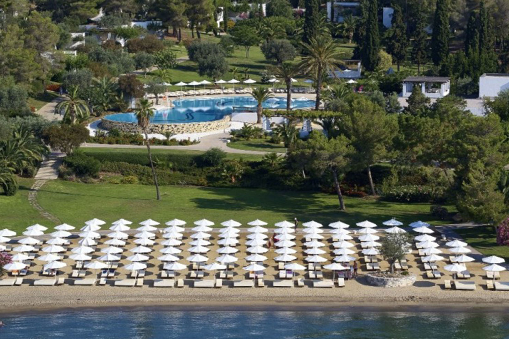 Hydra Beach Resort