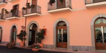 Hotel Pisacane
