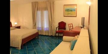 Hotel Pisacane