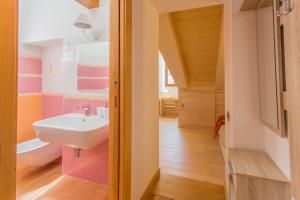 Bed & Breakfast White Moon