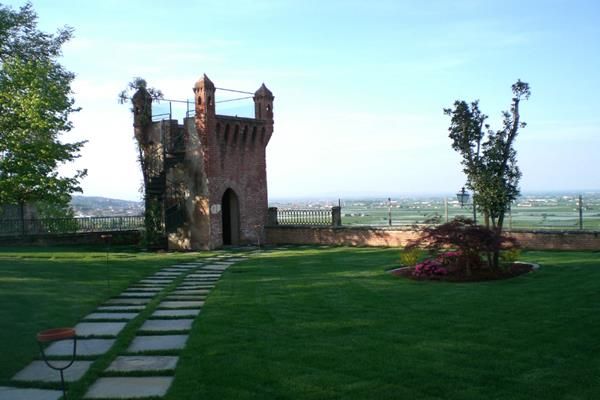 Castello Rosso