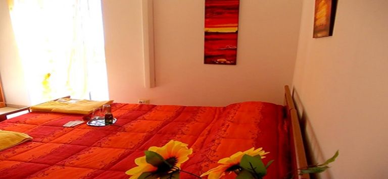 B&B Agora