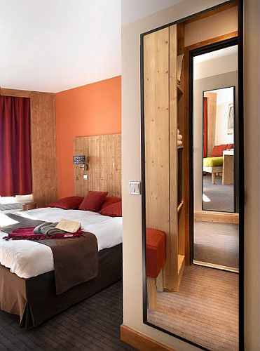 Les Menuires  Hôtel "Les Bruyères"