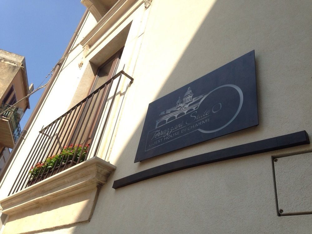 Terrazzani Suite