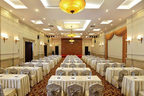 Pearl River Hotel