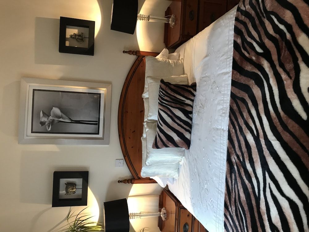 The Lodge At Ruddington