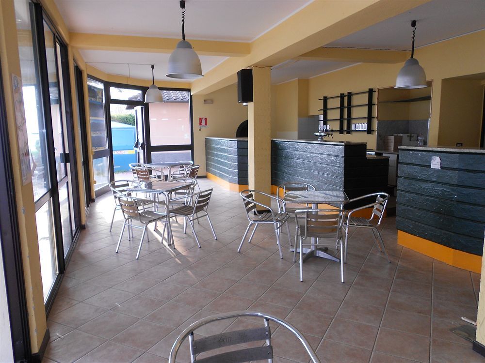 Lake Como Beach Hostel