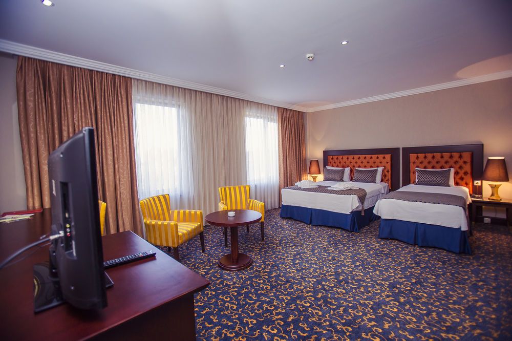 Hotel Intourist Palace