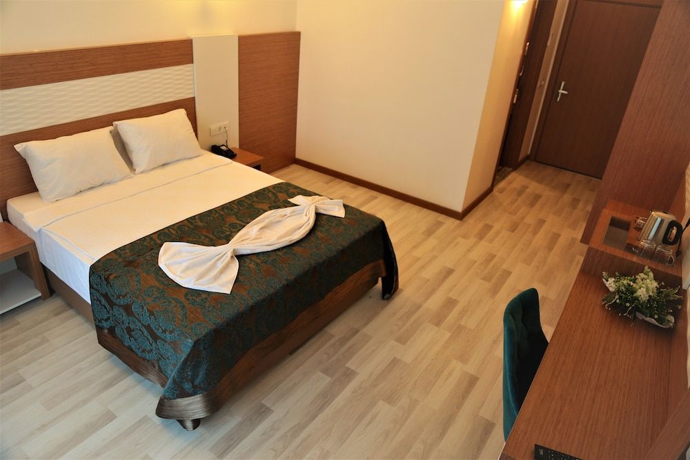 Rizom Beach Hotel