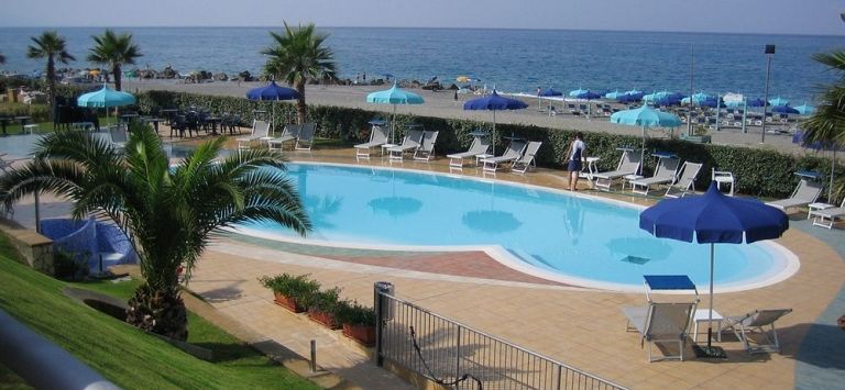 Meridian Hotel