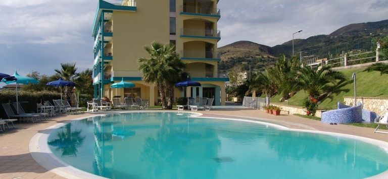 Meridian Hotel