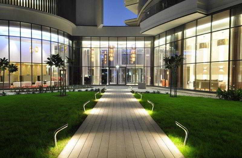 Majestic Arjaan by Rotana