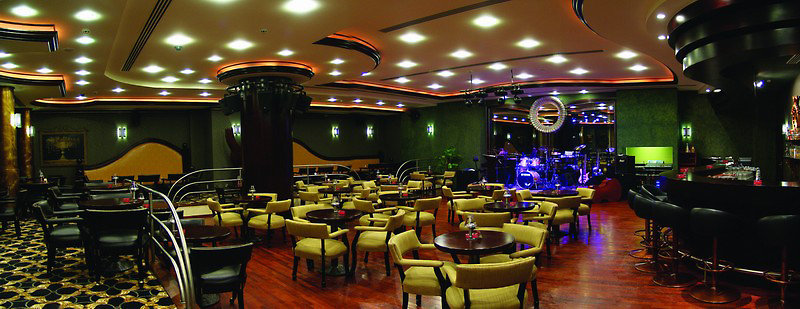 Rocks Hotel & Casino