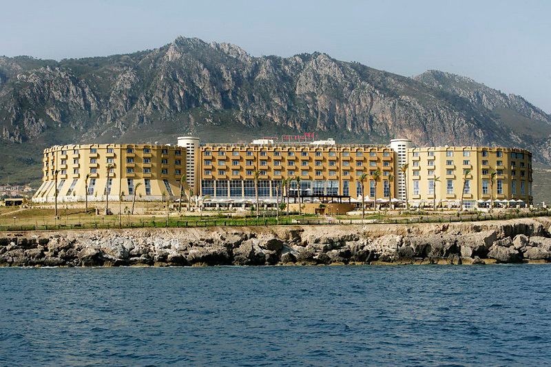 Merit Park Hotel
