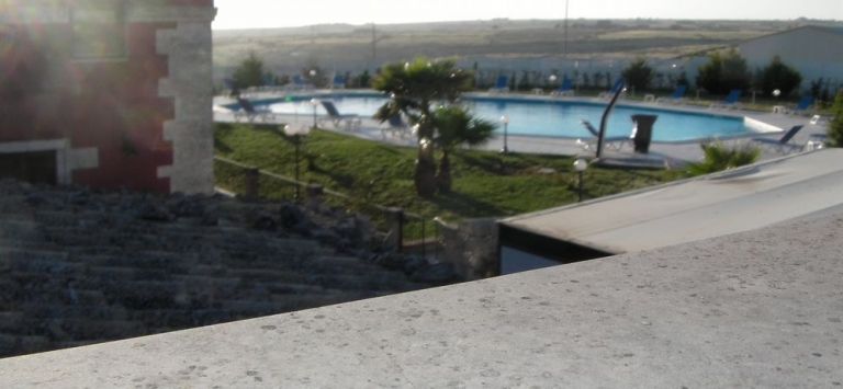 Domus Aurea Resort