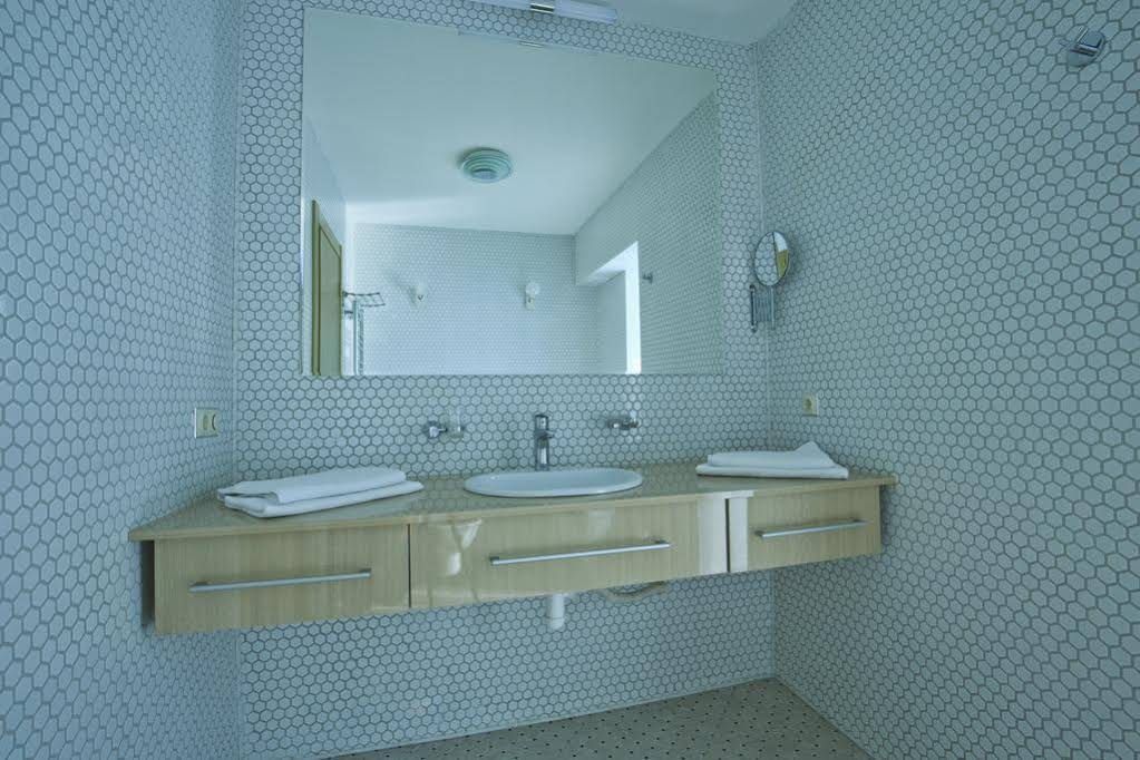 Castello Mare Hotel & Wellness Resort