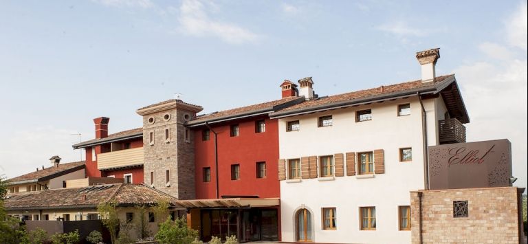 Hotel Elliot