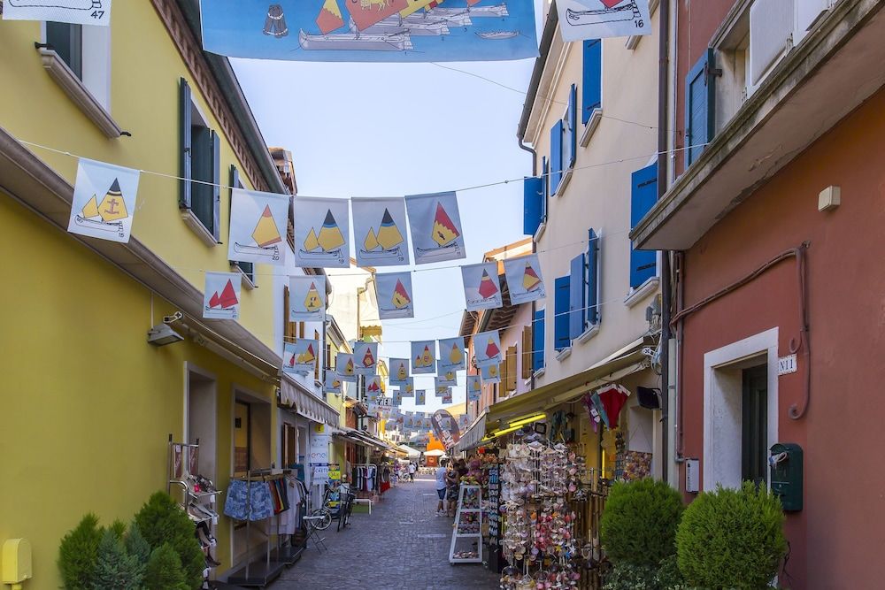 Maestrale Canova Apartments