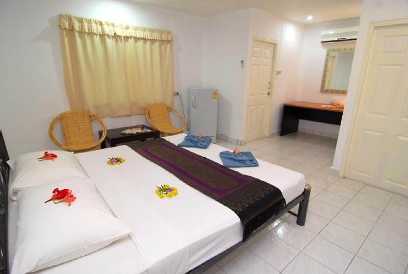 Lanta Island Resort