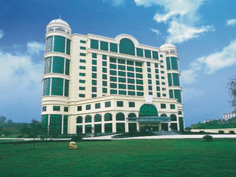 Peninsula Hotel Yichang