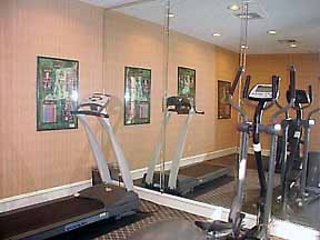 HomeGate Studios & Suites San Antonio Fiesta Park