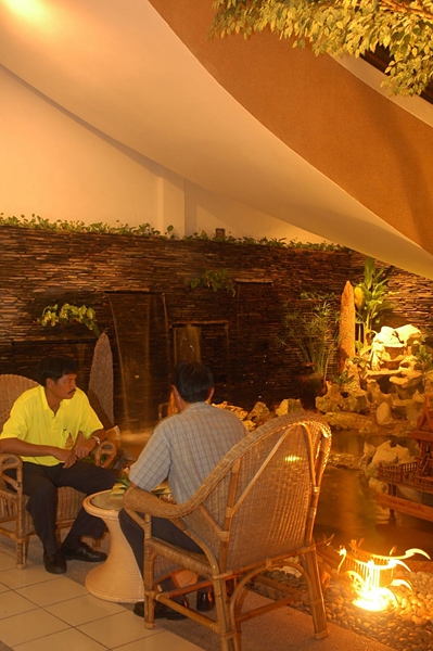Methavalai Hotel