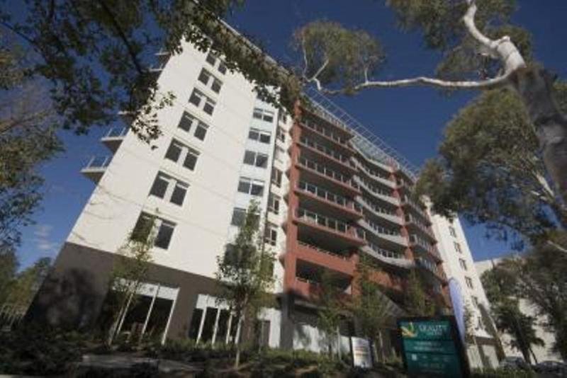 Pacific Suites Canberra