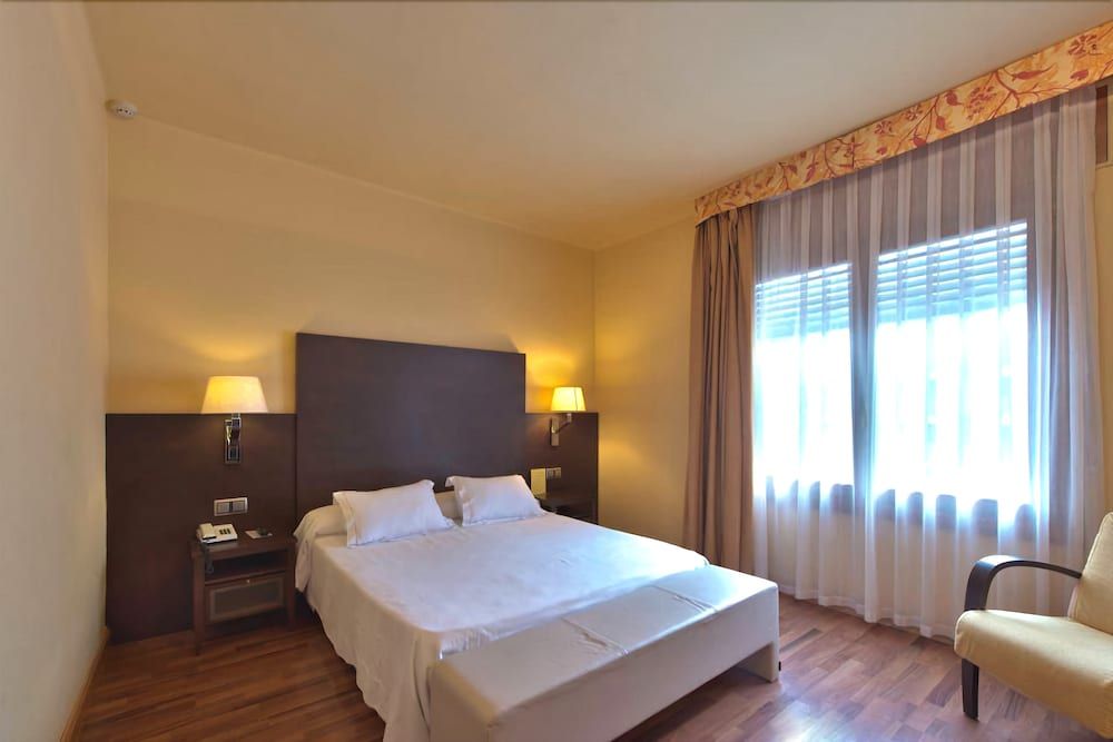 Apartamentos Hotel Pessets & Spa