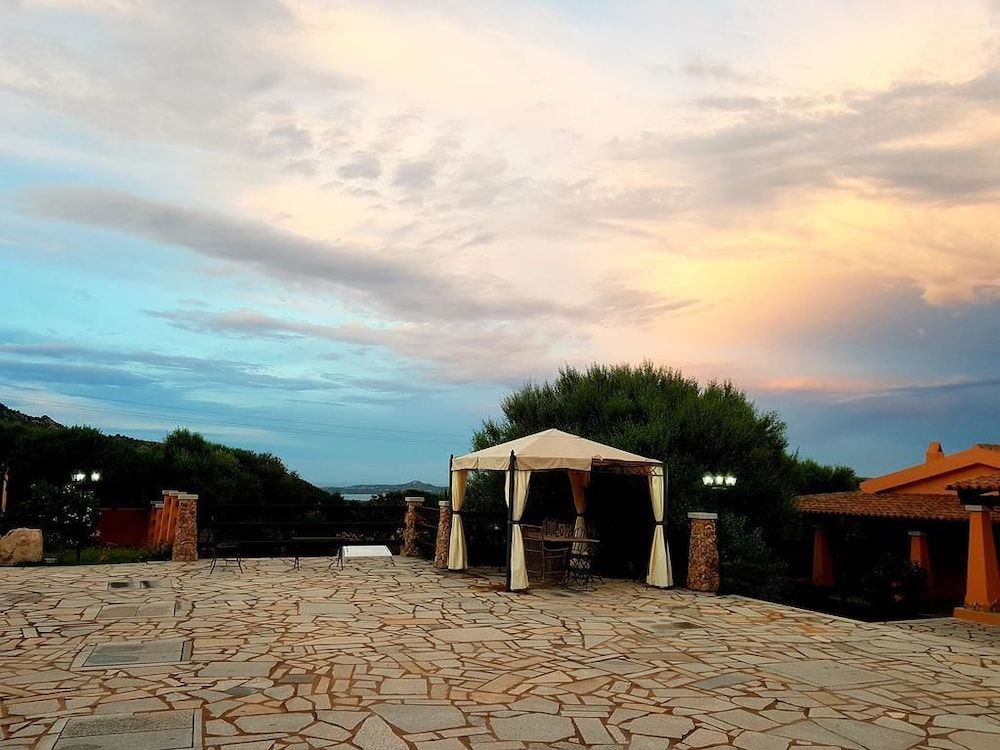 Casagliana Suite Resort