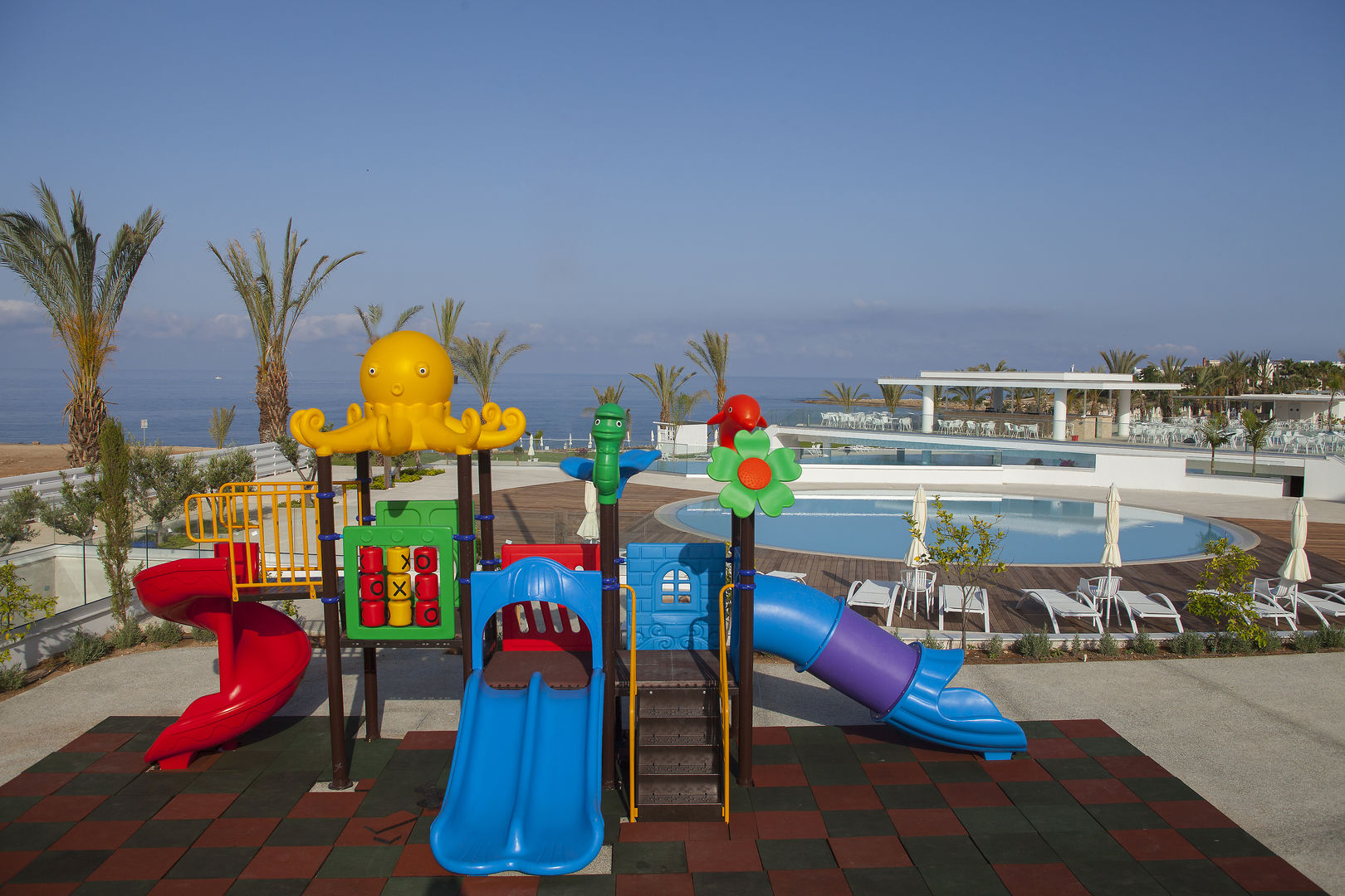 King Evelthon Beach Hotel and Resort