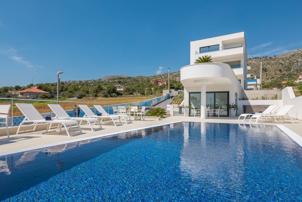 Villas Baotic
