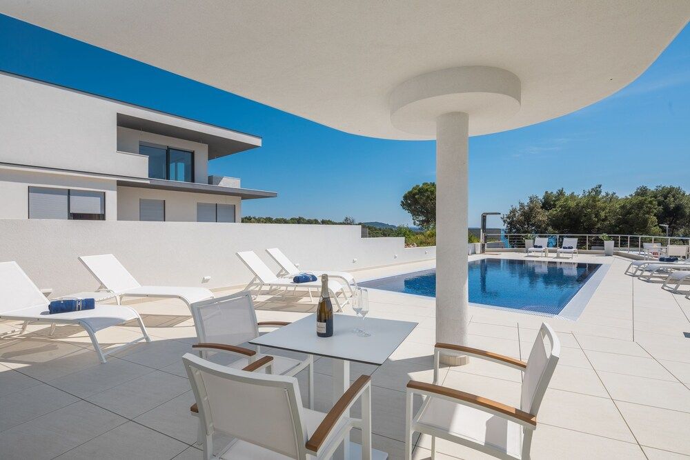 Villas Baotic