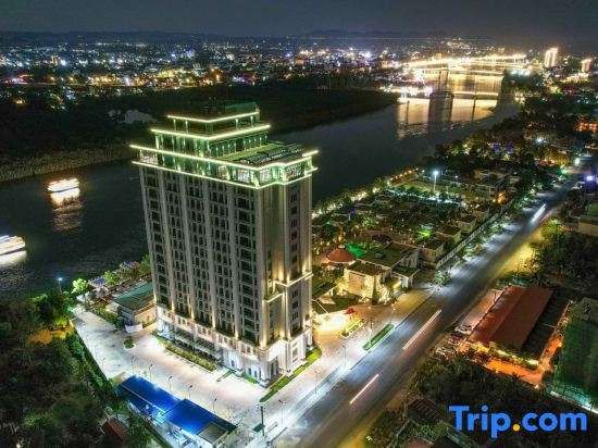 Castle Bayview Resort & Spa