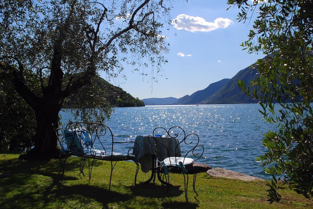 Costa Paradiso Iseo B&B